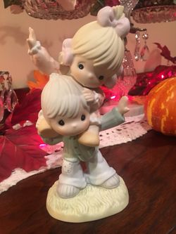 2000 Precious Moments "I'll Never Let You Down"