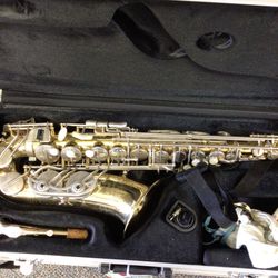 Selmer Saxophone 