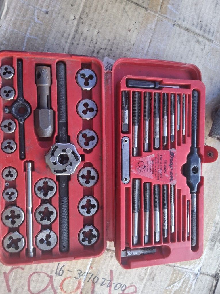 Snap On Tap And Die Set