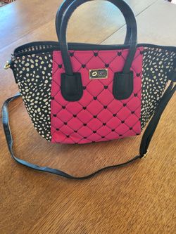 💖🌟 BETSEY JOHNSON "LUV BETSEY" CROSSBODY SATCHEL 🌟💖
🖤💕