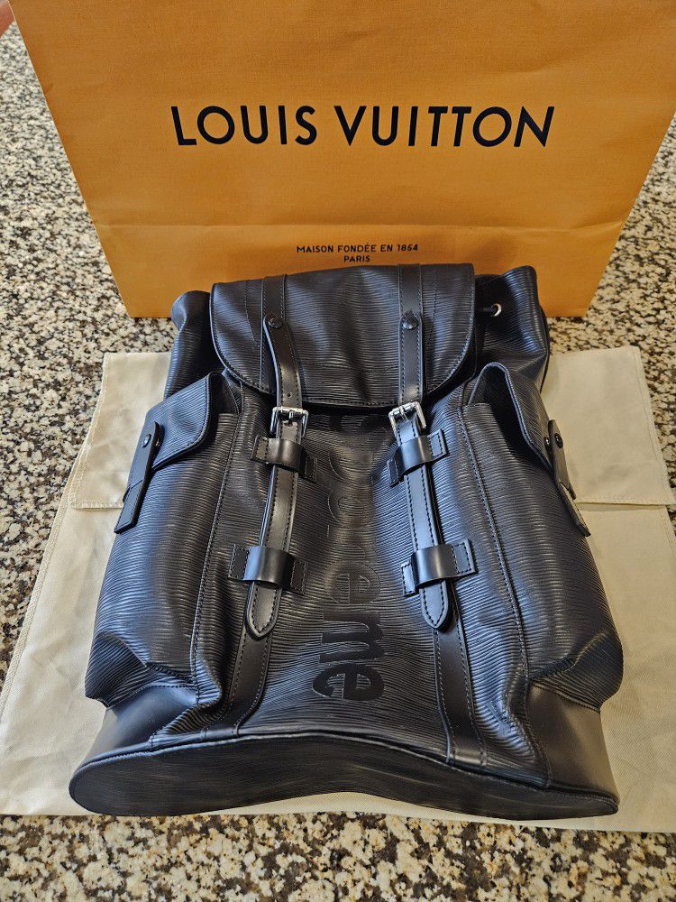 LOUIS VUITTON Black Epi Leather X Supreme Christopher Backpack Bag