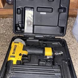 DeWalt Precision Point 18 Ga. Pneumatic Brad Nailer