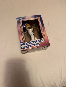 Mookie Betts Dodgers Bobblehead 2021