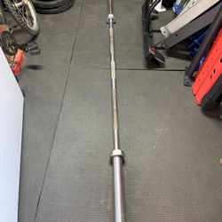 Iron Grip Power Bar