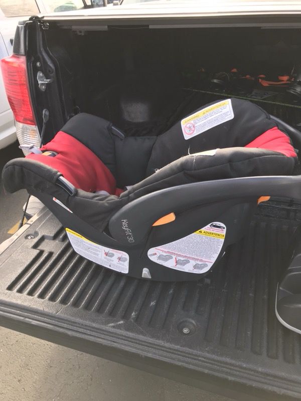 Infant car seat and car seat adapter