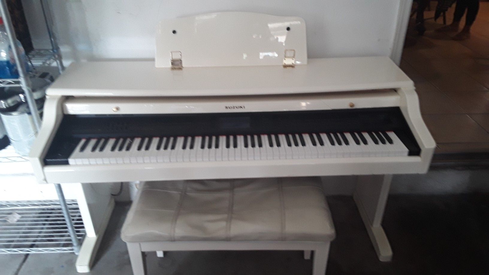SUZUKI PIANO HP 300EX MIDI for Sale in Las Vegas, NV OfferUp