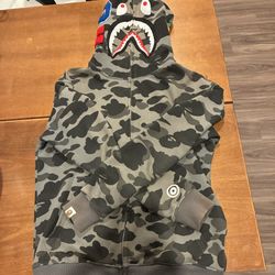 Bape hoodie Gray