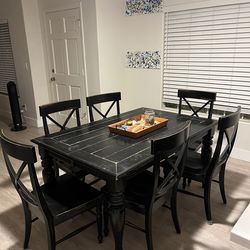 Wooden Kitchen Table and 6 chairs