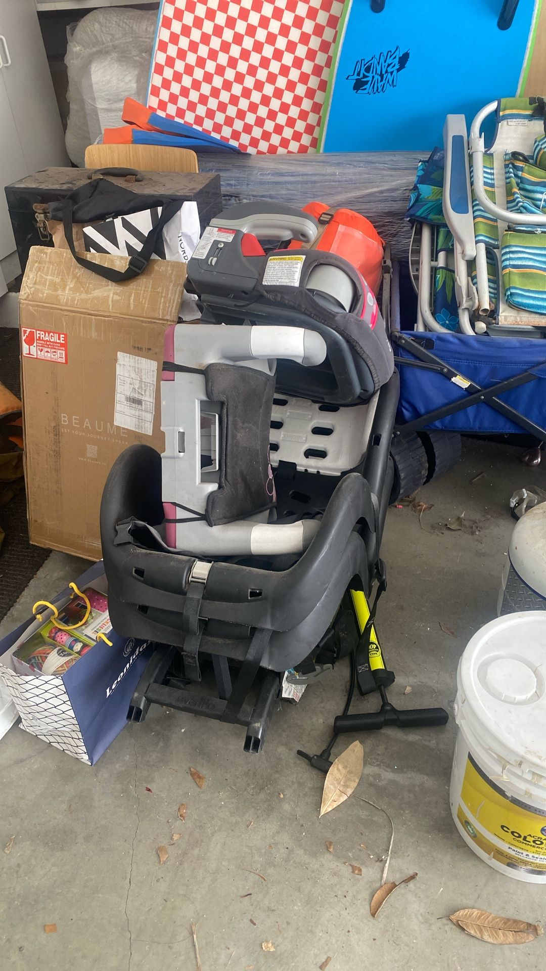 Car Seats / Booster Seats