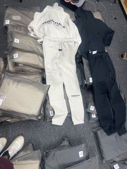 Essentials Fear of God Hoodie & Sweatpants Sets – Multiple Colors