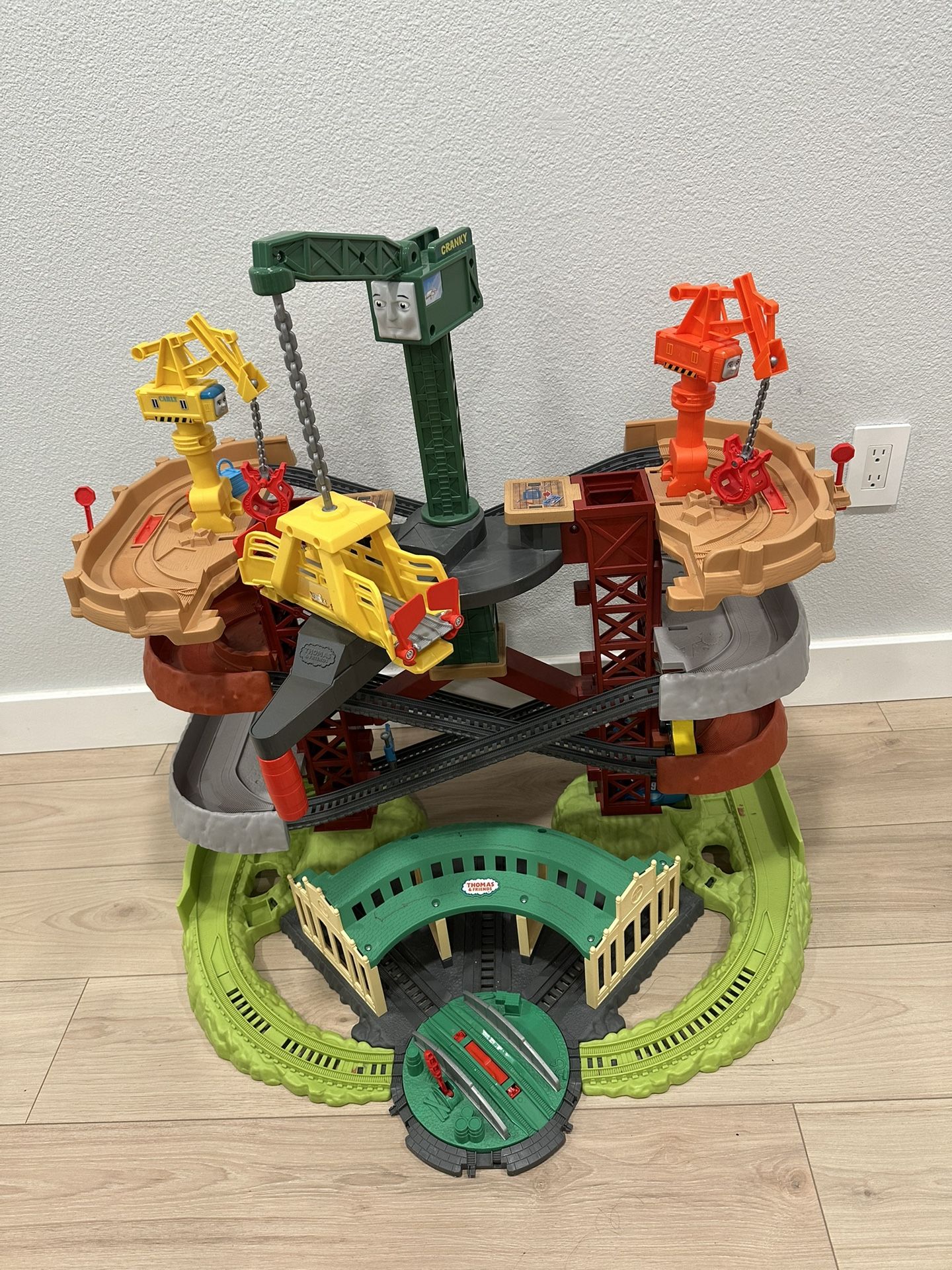 Thomas & Friends Multi-Level Toy Track