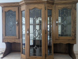 China Cabinet - hutch only