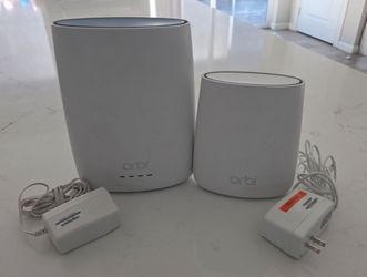 NETGEAR ORBI CABLE ROUTER CBR40 AND ORBI SATELLITE RBS20
