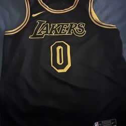 Kyle Kuzma jersey