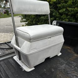 SEAT W/ Cooler.  Cooler Seat