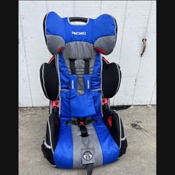 PEGPEREGO BOOSTER CAR SEAT 