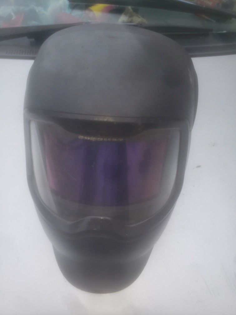 3M™ Speedglas™ Welding Helmet G5 02 – Auto Darkening Crystal Lens