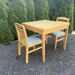 MCM Danish Petite Expanding Dining Table Set