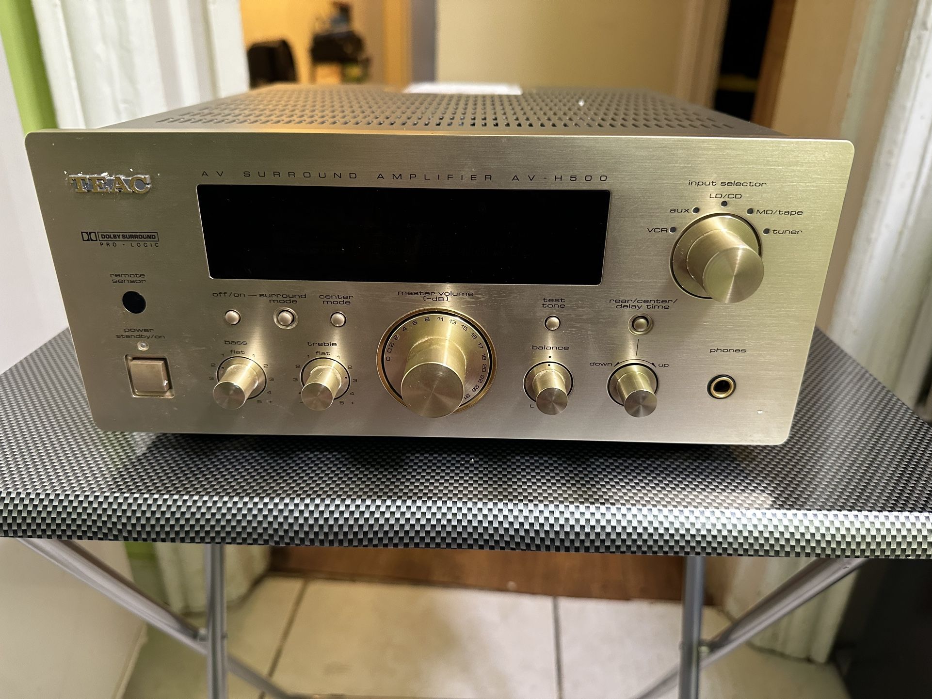 TEAC AV-H500 Surround Amplifier