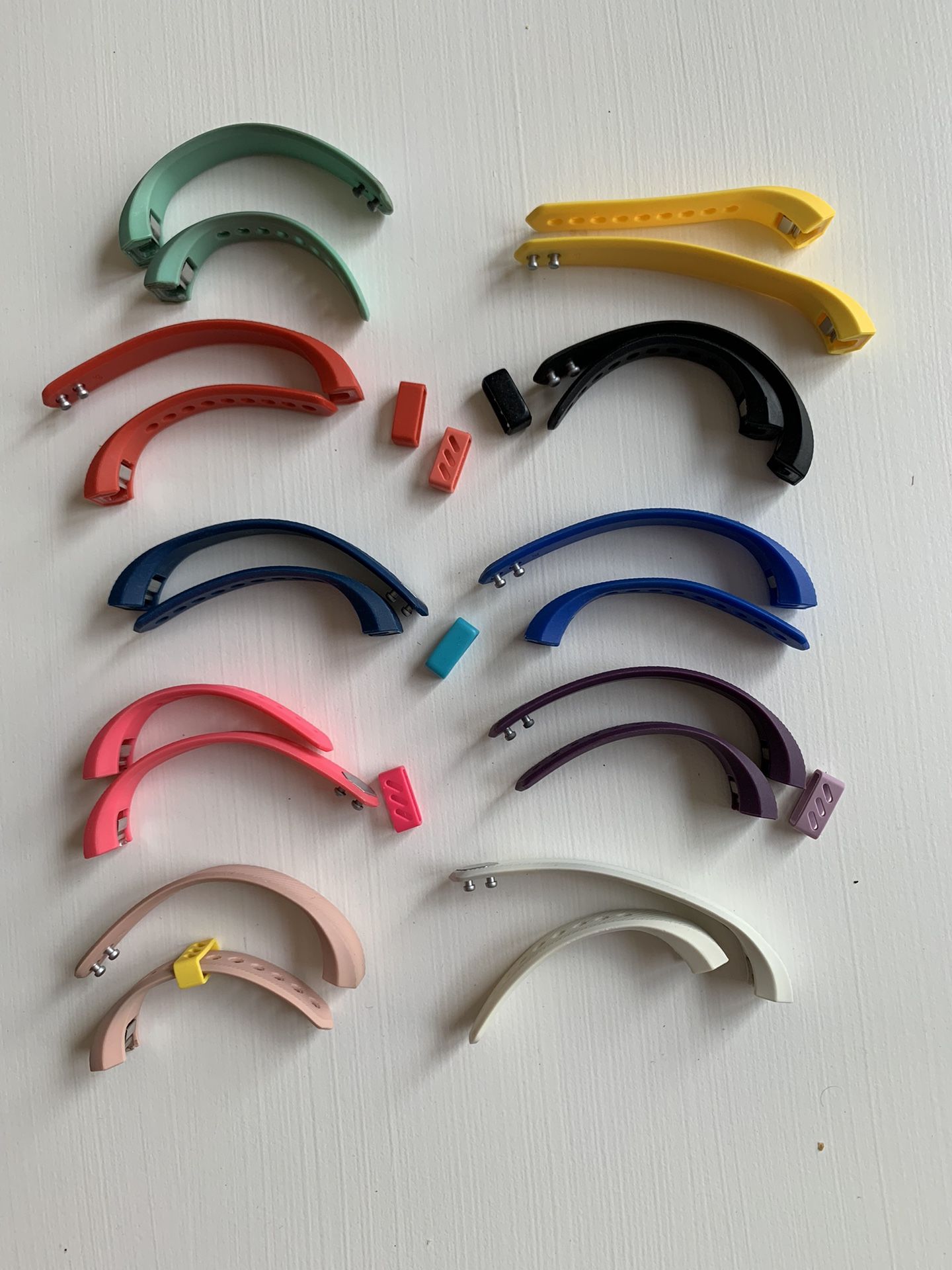 10 Fitbit Watch Bands