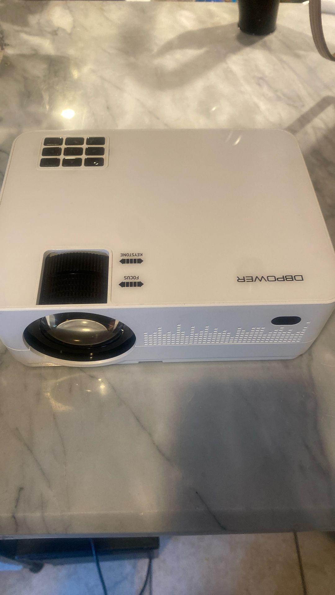 DBPOWER L21 LED / LCD PROJECTOR WHITE COMPACT