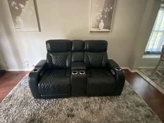 Power reclining loveseat