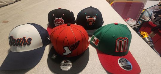 Hats / Snapback Hats