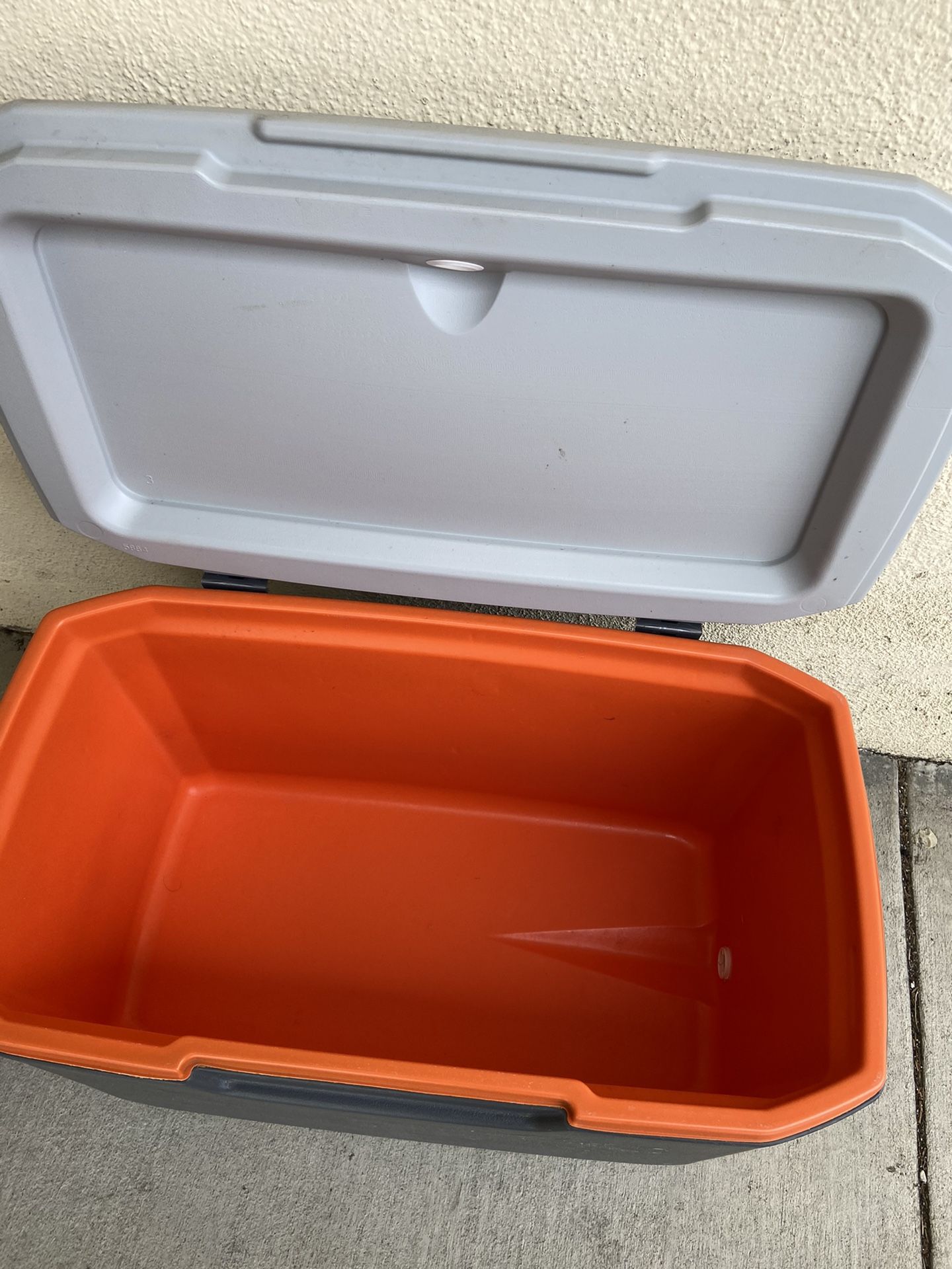 Coleman Cooler 70q
