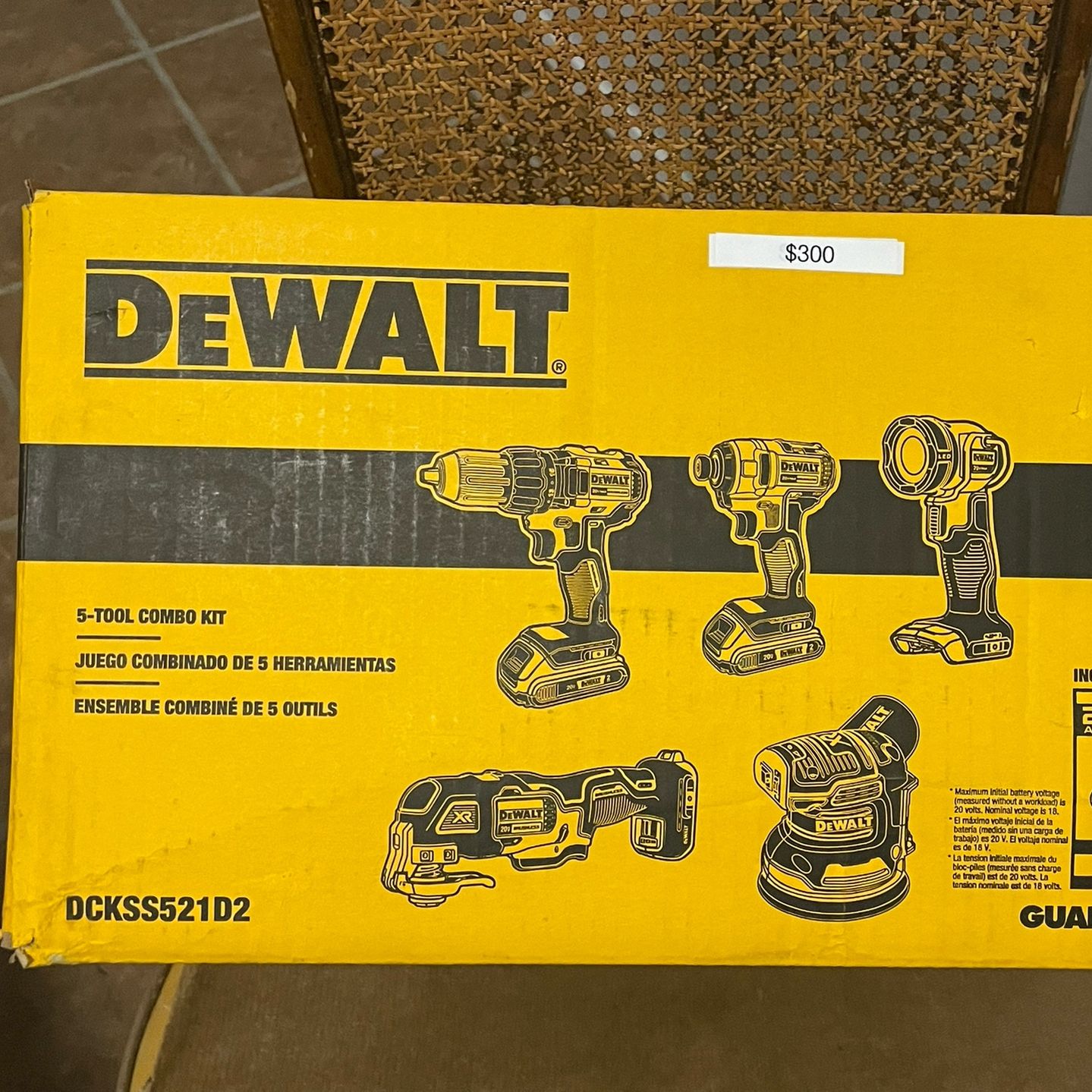 BRAND NEW Dewalt 5 Piece Tool Combo Kit for Sale in Flower