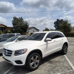 2018 Mercedes Benz GLC300