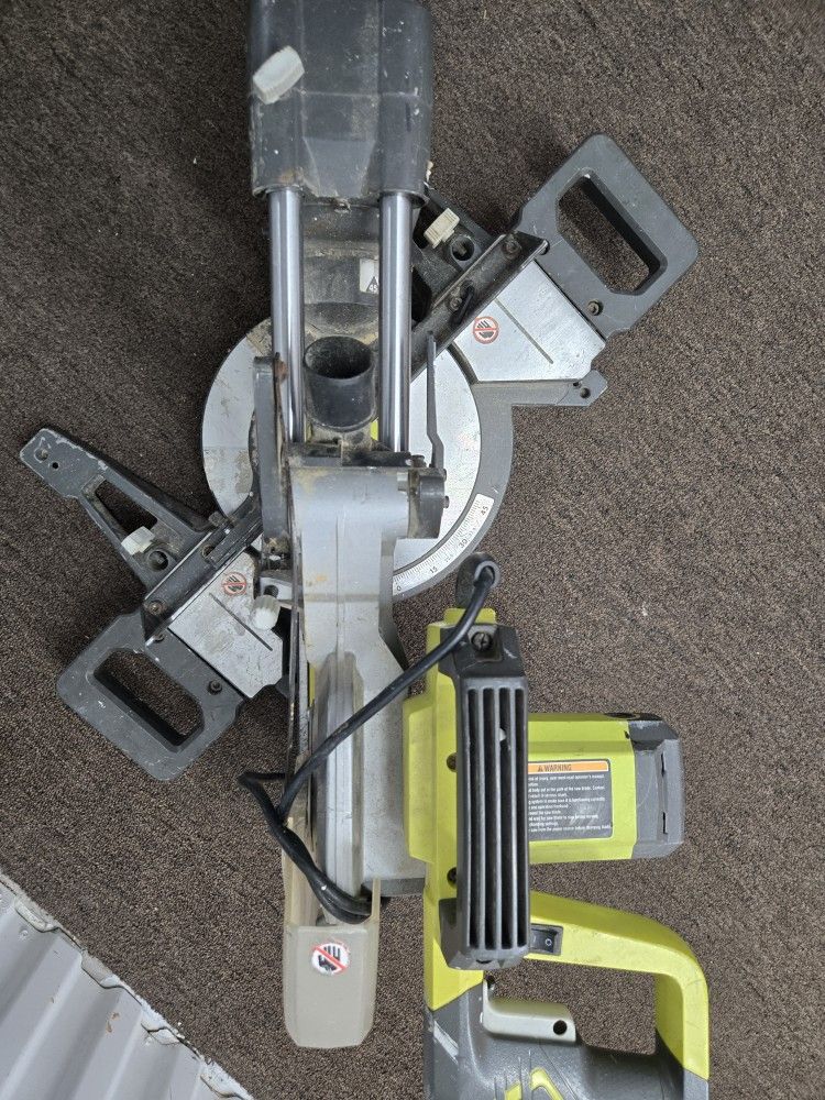 Ryobi 7 1/4" Compound Sliding Mitre Saw