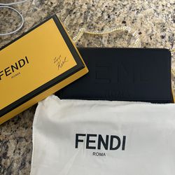 Fendi Wallet Crossbody Bag 