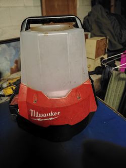 Milwaukee Lantern Style Light Tool Only