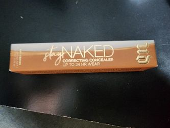 Stay Naked Correcting Concealer 