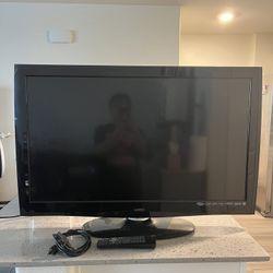 VIZIO  M370NV Inch LCD TV, 1080p, Flat Screen, Black, 