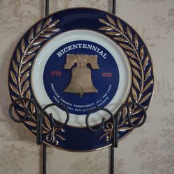 Vintage Bicentenial Collecotor Plate 1776 1976 Taylor Smith & Taylor Co. USA

