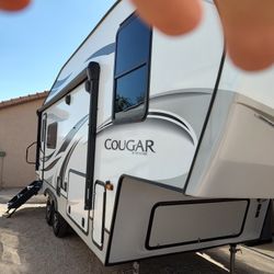 2021 Cougar MLS 5th Wheel