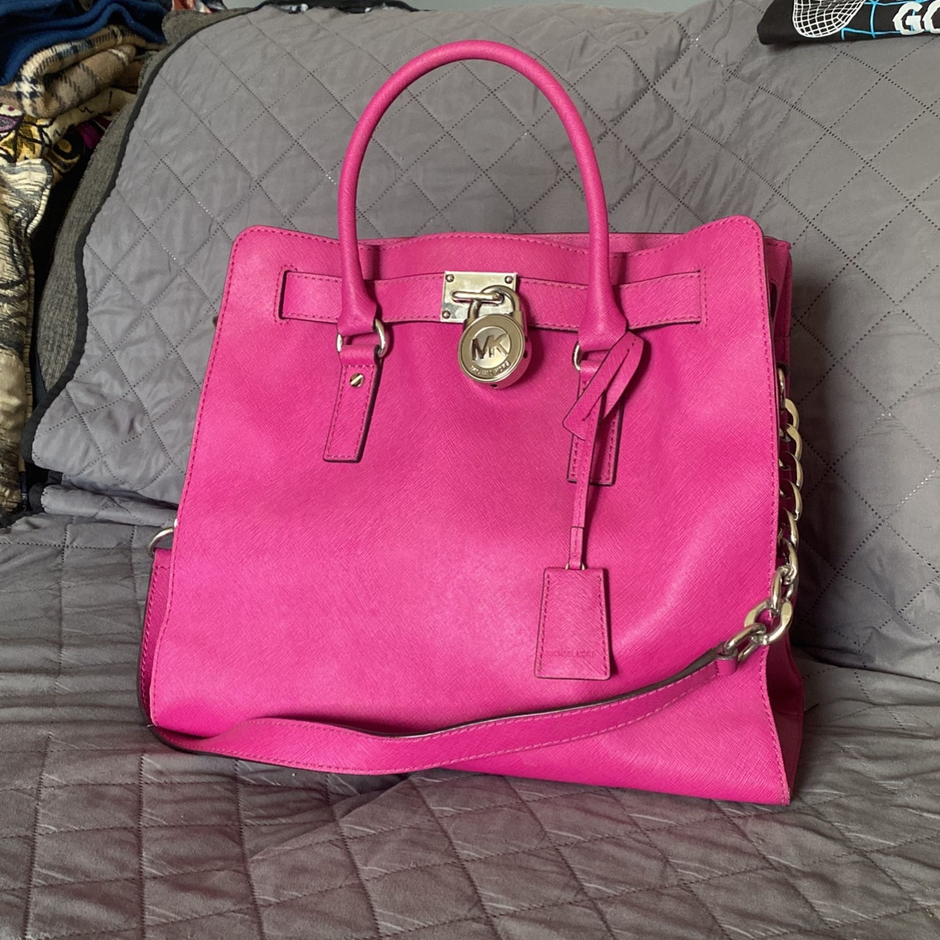 Large Michael Kors Purse 