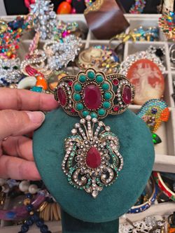 Vintage Turkish bangle&matching brooch