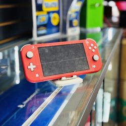 Nintendo Switch Light 