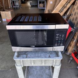 Microwave Oven; High Pointe; Model EM925AQRS; 1 Cubic Foot Capacity