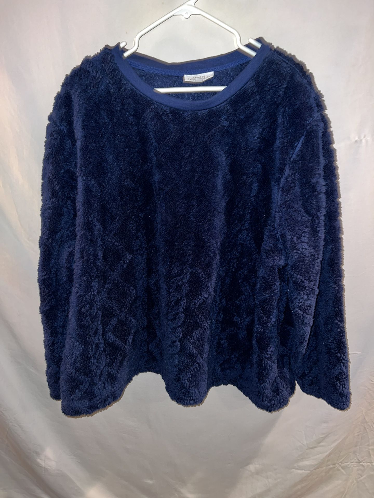 Ladies plus size 3X Catalog Favorites navy blue super soft sweatshirt