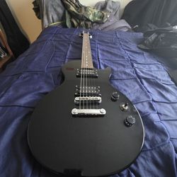 selling a Epiphone Les Paul Special Satin E1 Electric Guitar
