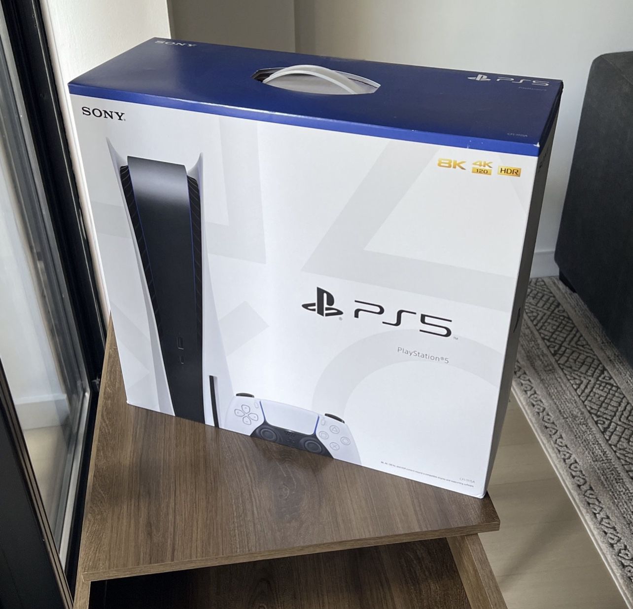 PlayStation 5 (PS5) - Disc Edition