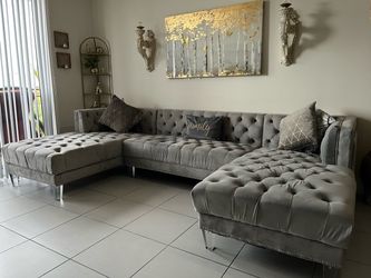 Sofá gris
