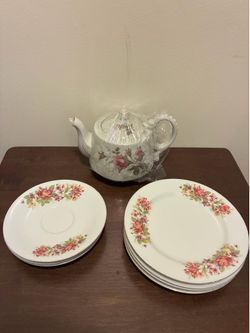 Floral Set READ DESCRIPTION