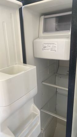 Fridge/refrigedador/ kennmore