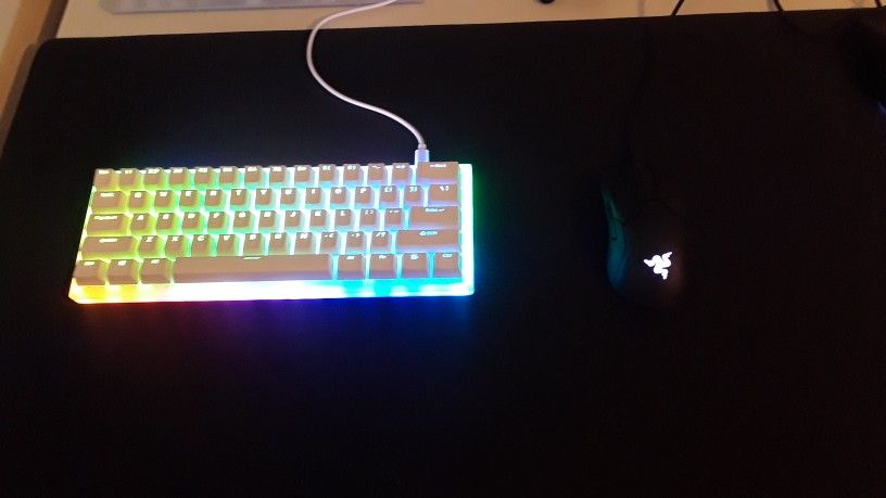 Gamakay K61 Hot Swap Mechanical Keyboard And Razer Viper 69g Wired Gaming Mouse With Optical Switches 