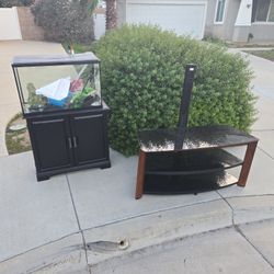 Curbside Alert Free 40 Gallon Fish Tank & TV Stand