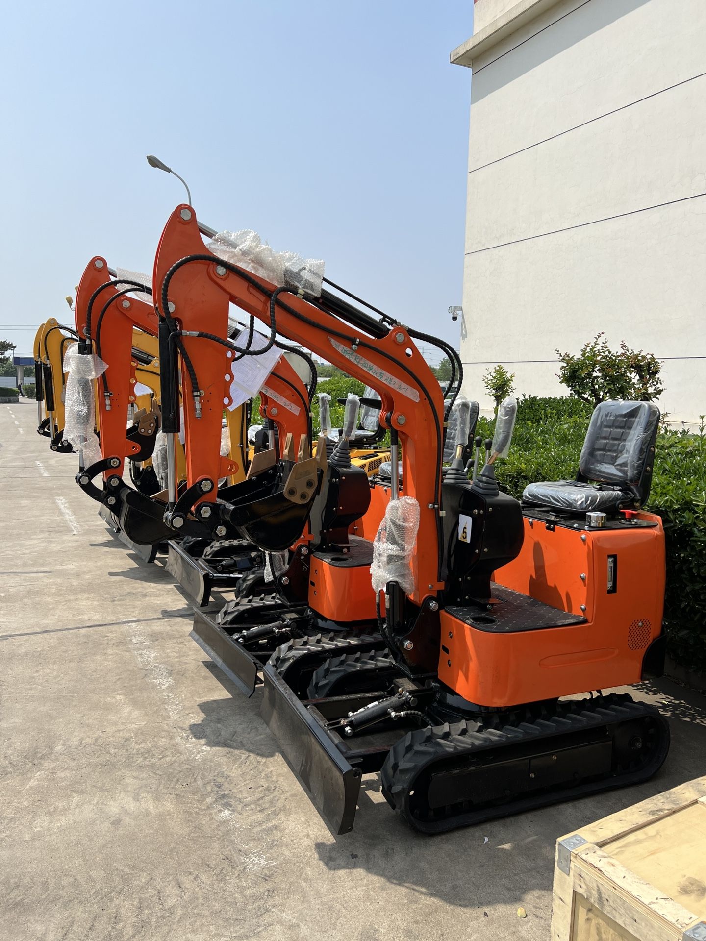 Brand New 1 Ton Excavator Pre-order